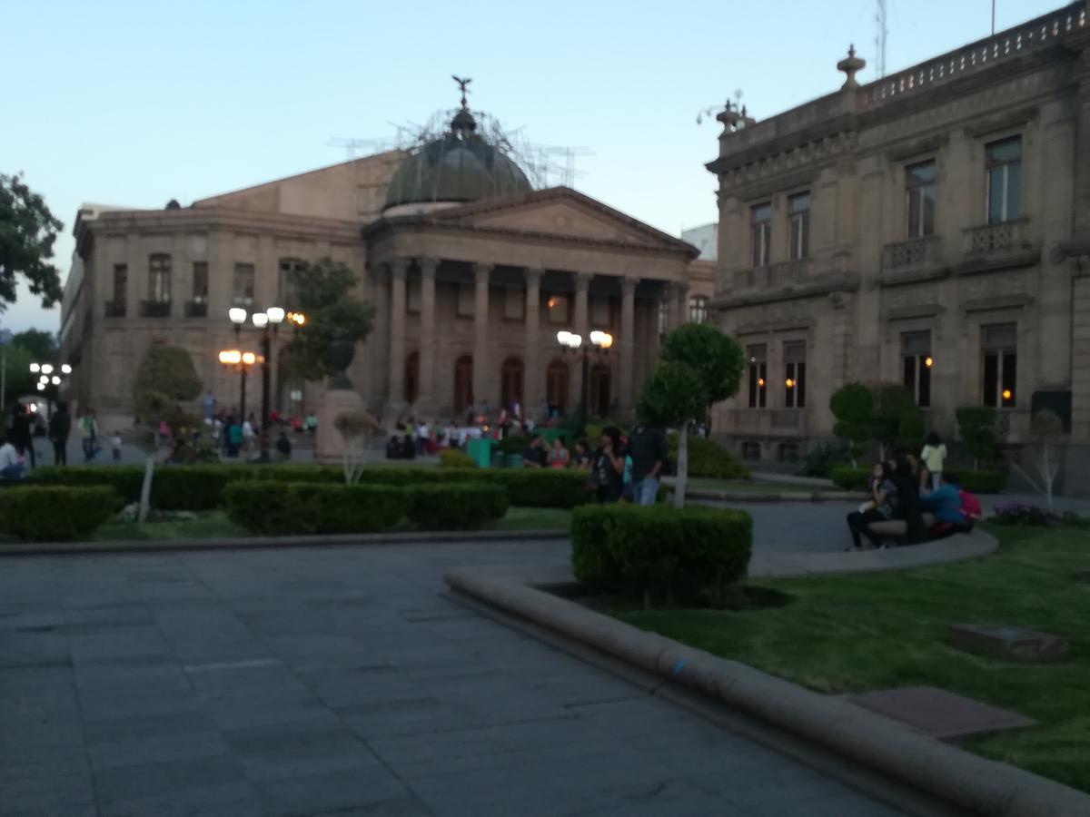 Hotel Posada Del Carmen 圣路易斯波托西 外观 照片
